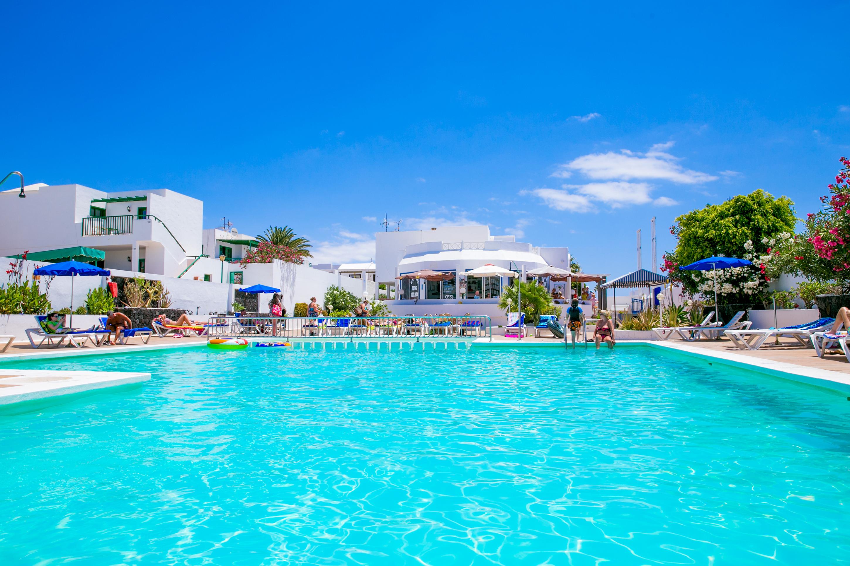 Apartamentos Livvo Oasis Puerto del Carmen  Exterior foto