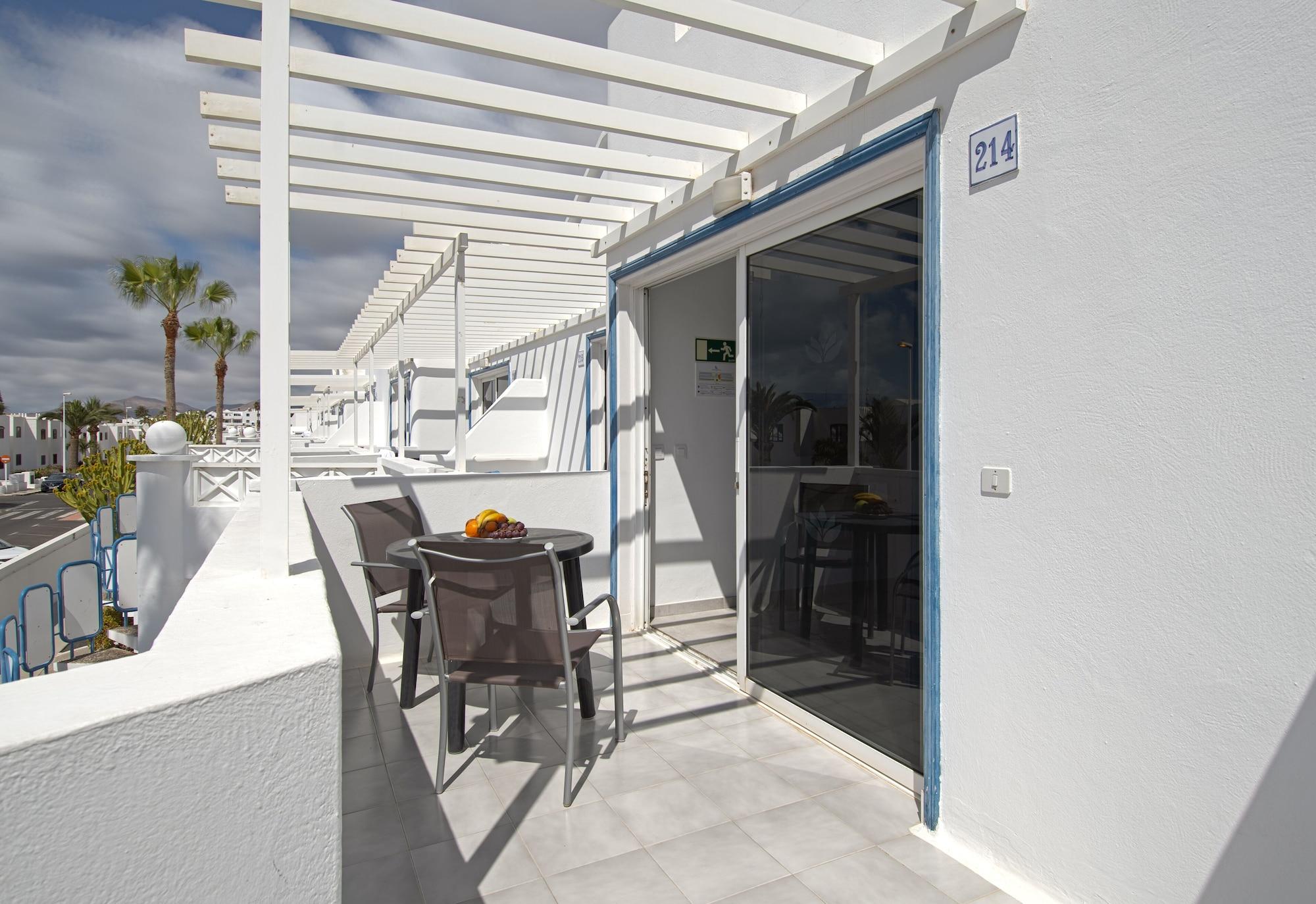 Apartamentos Livvo Oasis Puerto del Carmen  Exterior foto