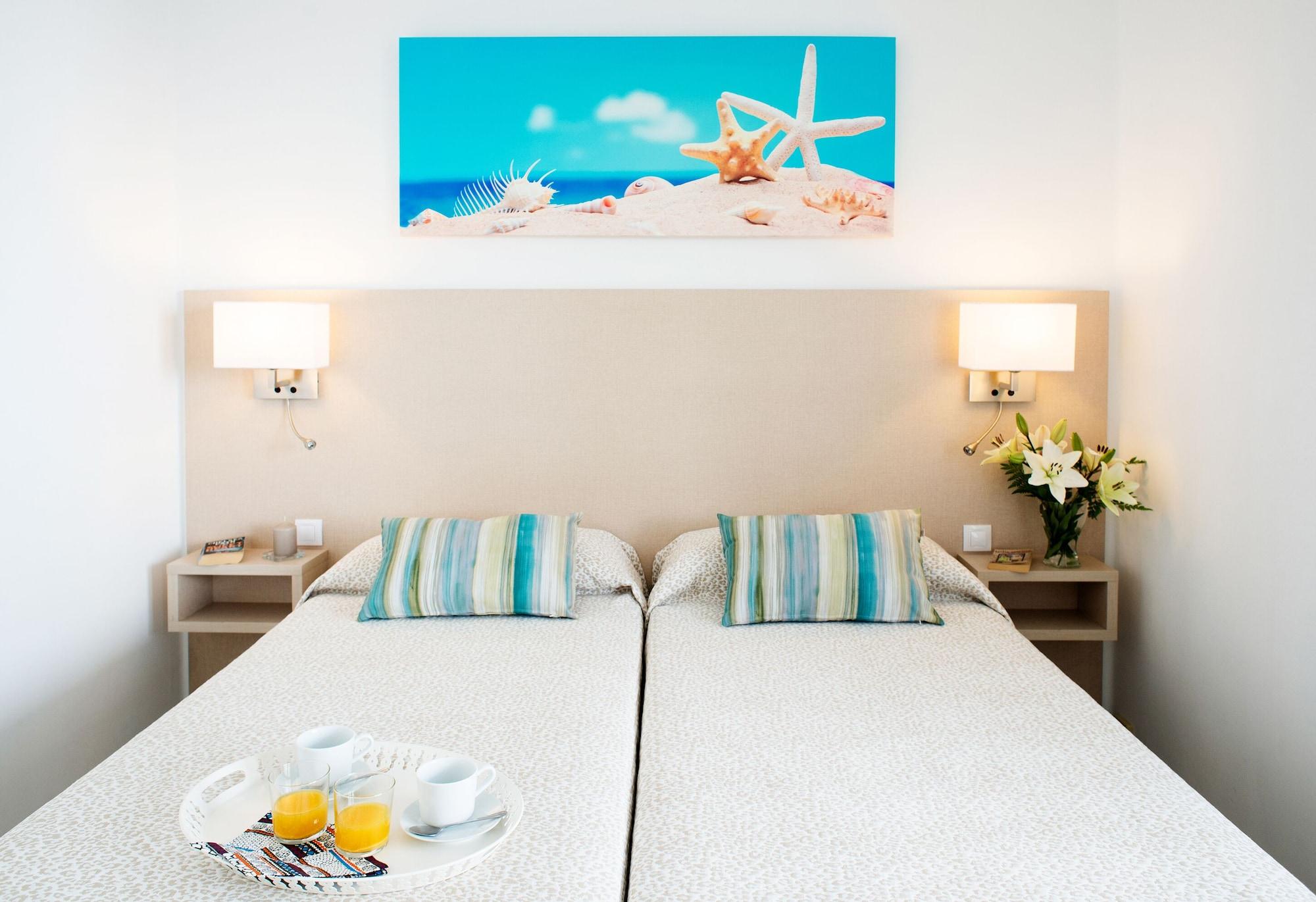 Apartamentos Livvo Oasis Puerto del Carmen  Exterior foto
