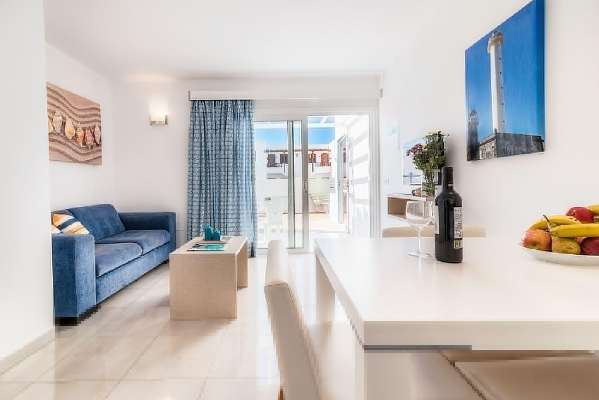 Apartamentos Livvo Oasis Puerto del Carmen  Exterior foto