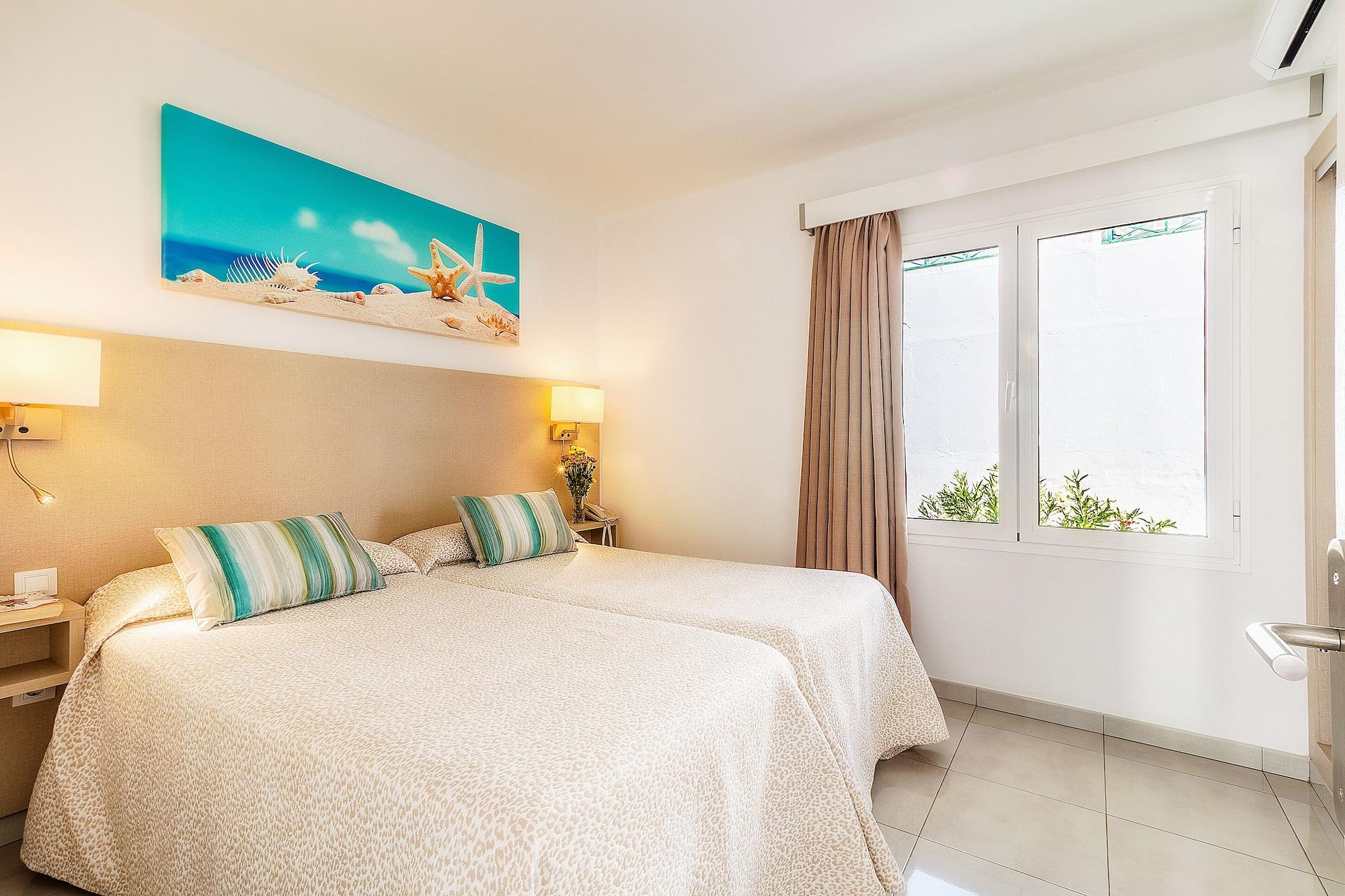 Apartamentos Livvo Oasis Puerto del Carmen  Exterior foto