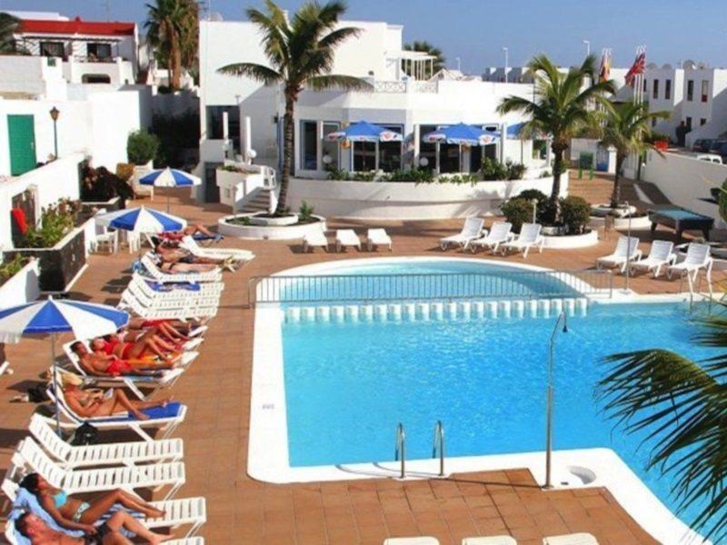 Apartamentos Livvo Oasis Puerto del Carmen  Exterior foto