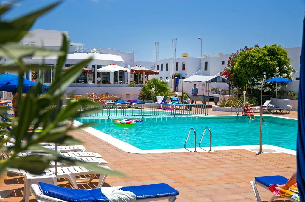 Apartamentos Livvo Oasis Puerto del Carmen  Exterior foto